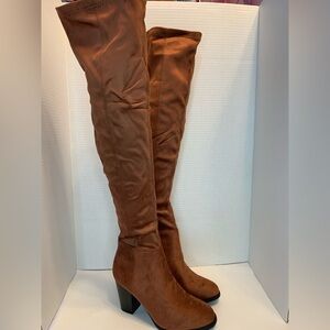 Vetaste Women’s Boots Size 5